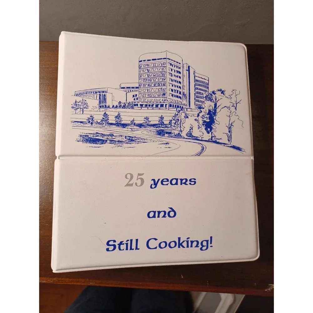 Vintage UConn Health Center Cookbook 25 Years and Still‎ Cooking 1994 Binder 90s
